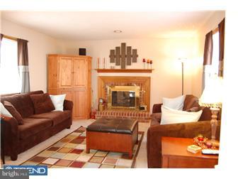 21 West Belair Road Ridley Park, PA 19078 - Photo 5 of 12 Family Room