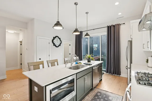 $579,900 | 237 Poplar Street, Westfield, IN 46074