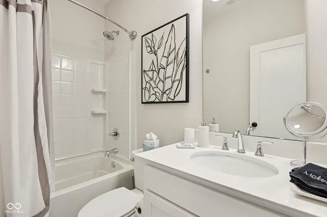 $579,900 | 237 Poplar Street, Westfield, IN 46074