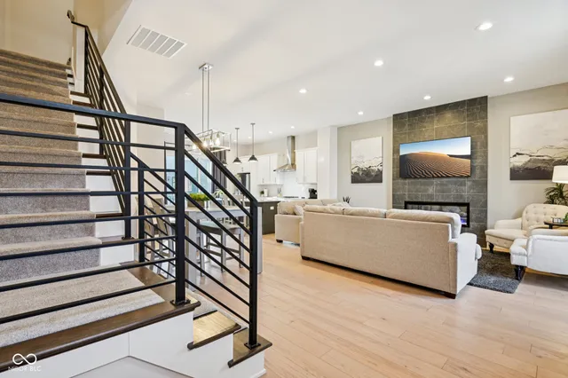 $579,900 | 237 Poplar Street, Westfield, IN 46074