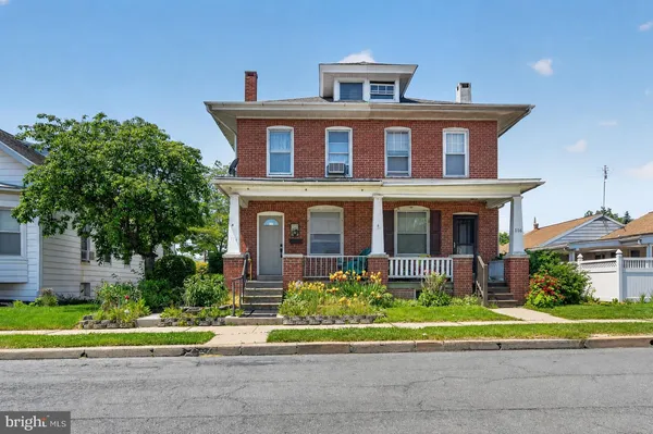 $215,000 | 114 Woodside Avenue, West Lawn, PA 19609