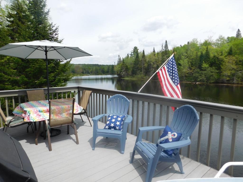 2746 Dam Road Errol, NH 03579 - Photo 26 of 31