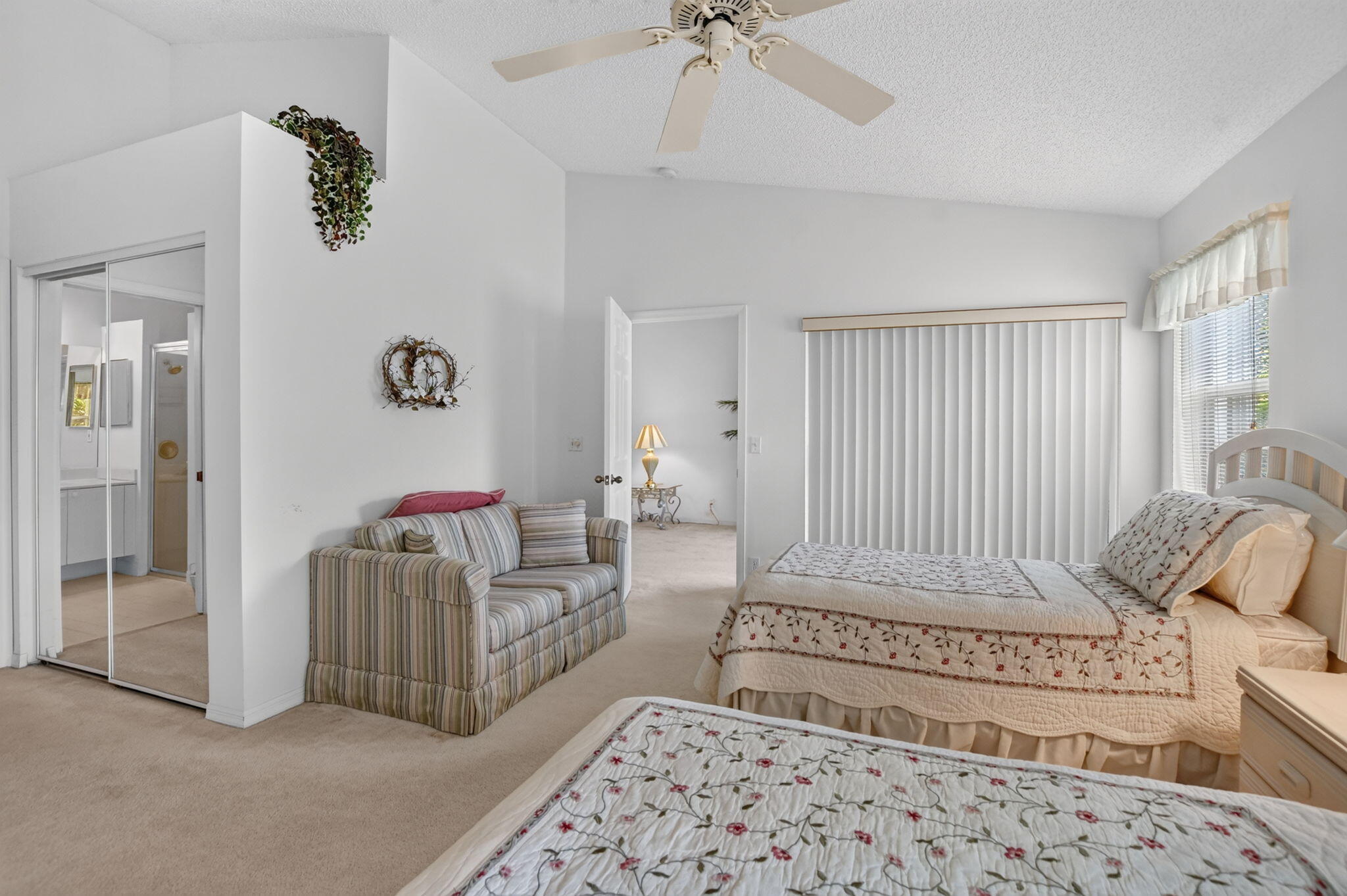 8100 Vía Di Veneto, Unit NEIBORHOOD F Boca Raton, FL 33496 - Photo 28 of 55 29-web-or-mls-DSC_1210