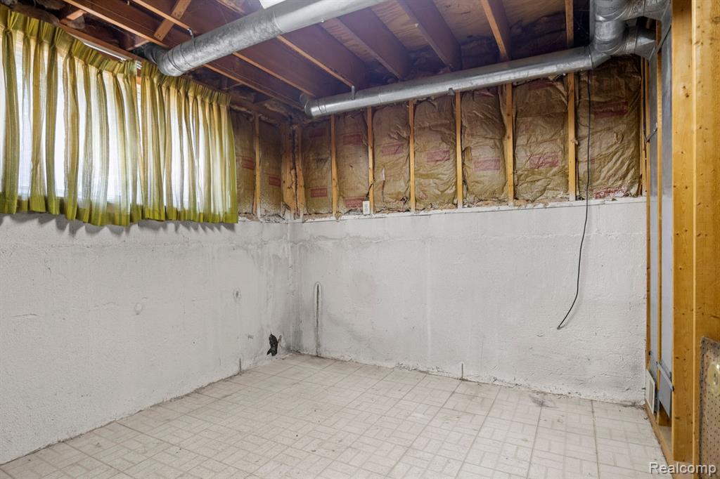 42367 Proctor Road Canton, MI 48188 - Photo 25 of 37 Gallery Image 25