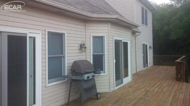 8100 Runyan Lake Road Fenton, MI 48430 - Photo 6 of 20 20441070-5.JPG