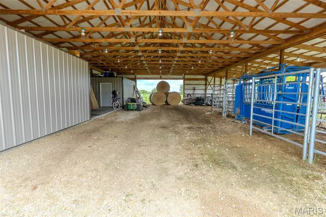 $949,000 | 20372 County Road 6380, Edgar Springs, MO 65462