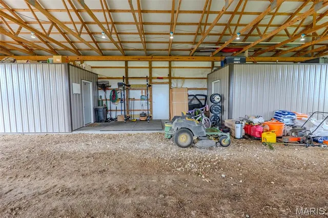 $949,000 | 20372 County Road 6380, Edgar Springs, MO 65462