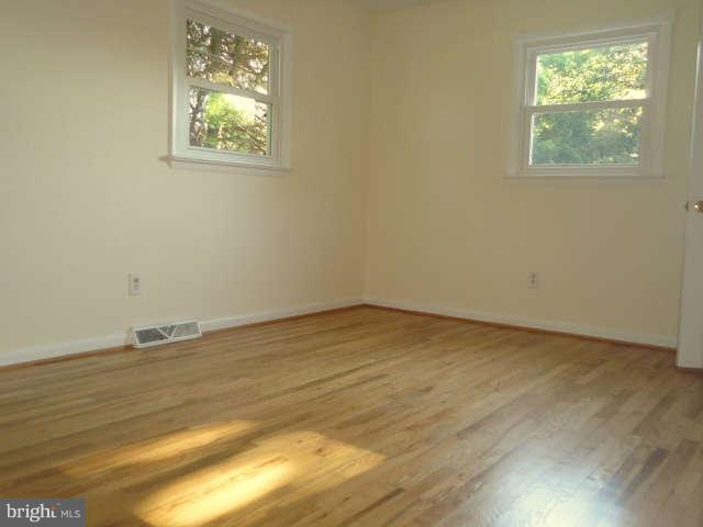 6192 Sumerduck Road Remington, VA 22734 - Photo 12 of 24 Bedroom (Master)