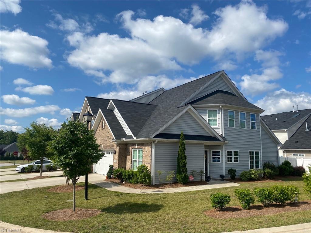 3509 Pebblestone Lane High Point, NC 27265 - Photo 1 of 35 Gallery Image 1