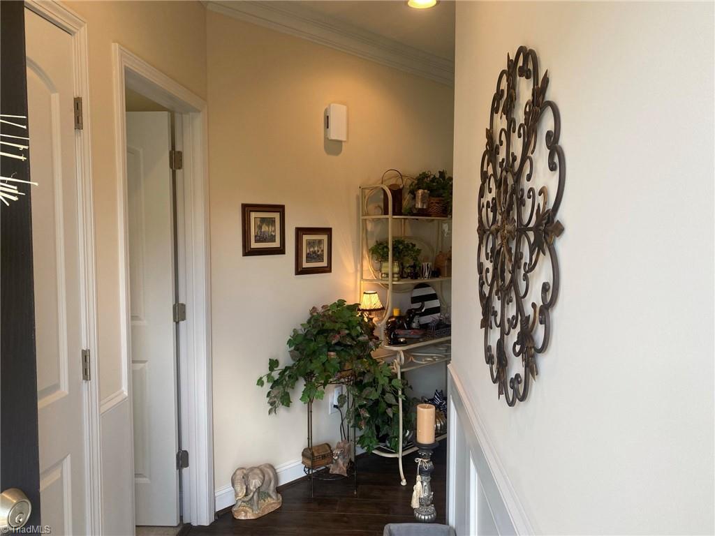 3509 Pebblestone Lane High Point, NC 27265 - Photo 5 of 35 Gallery Image 5