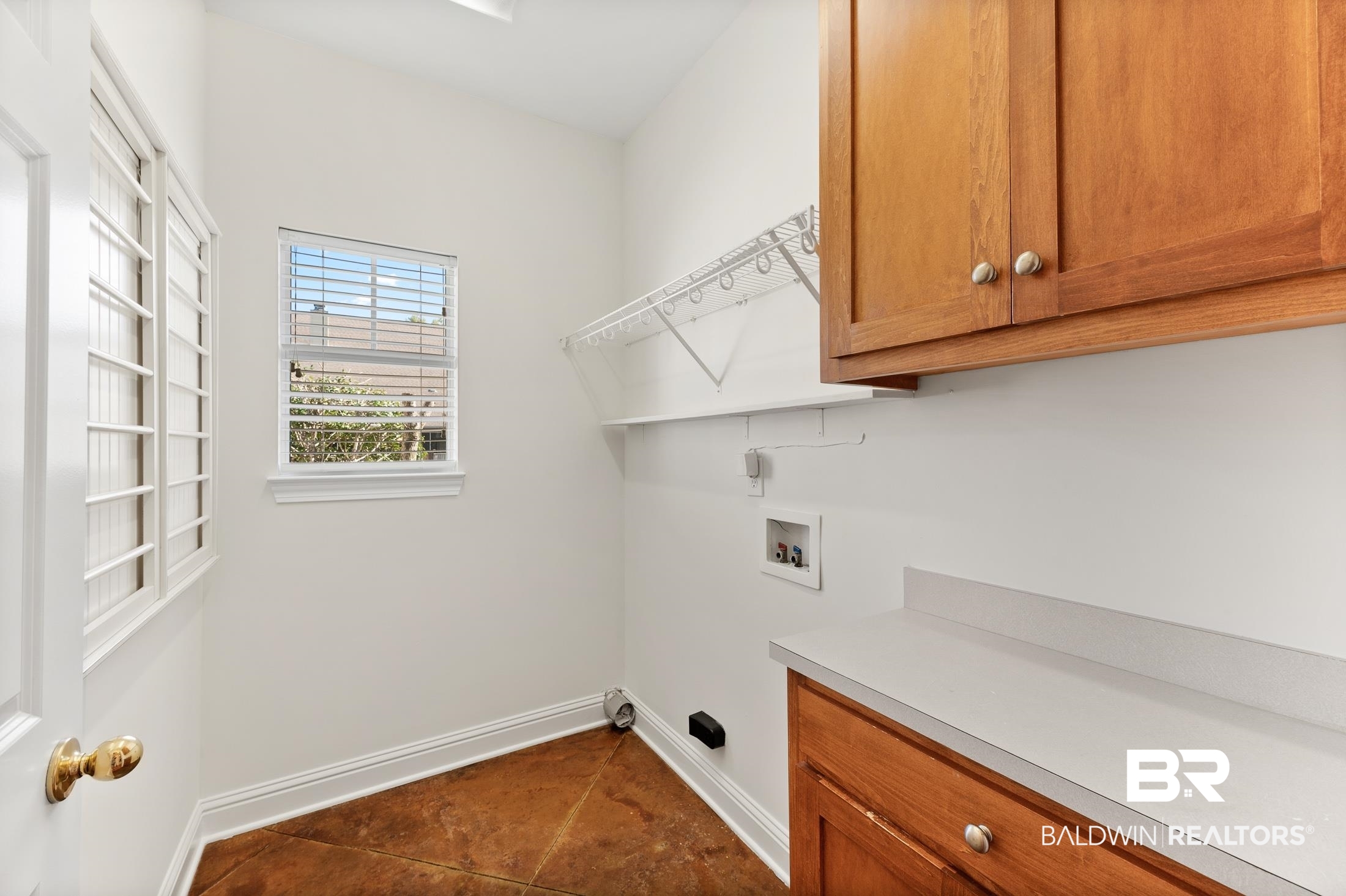 10153 Constantine Street Daphne, AL 36526 - Photo 20 of 26 Laundry
