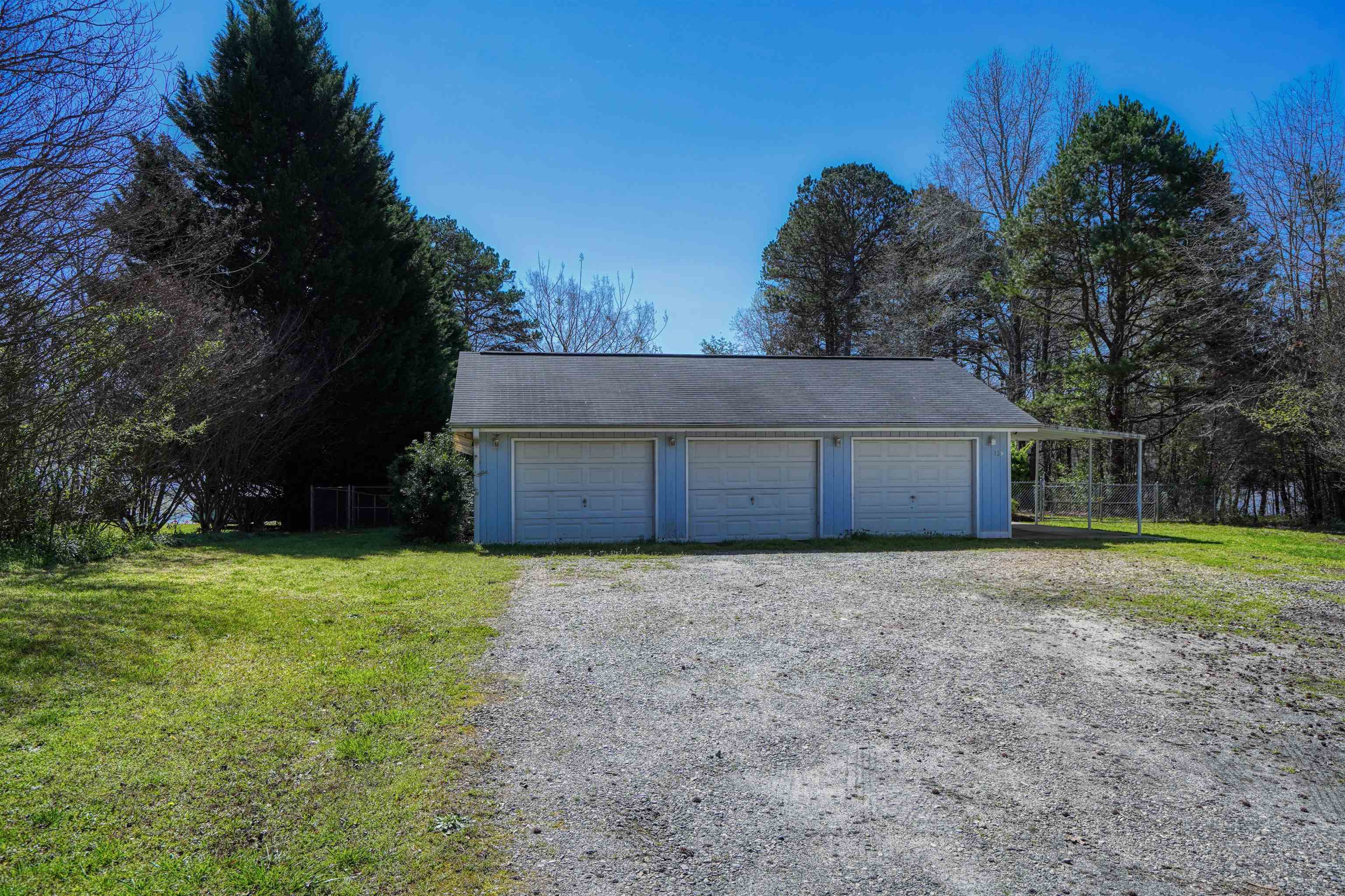 135 State Rd S-42-7072 Campobello, SC 29322 - Photo 2 of 28 Gallery Image 2