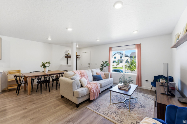 3715 Cold Spring Drive Lehi, UT 84048 - Photo 5 of 25