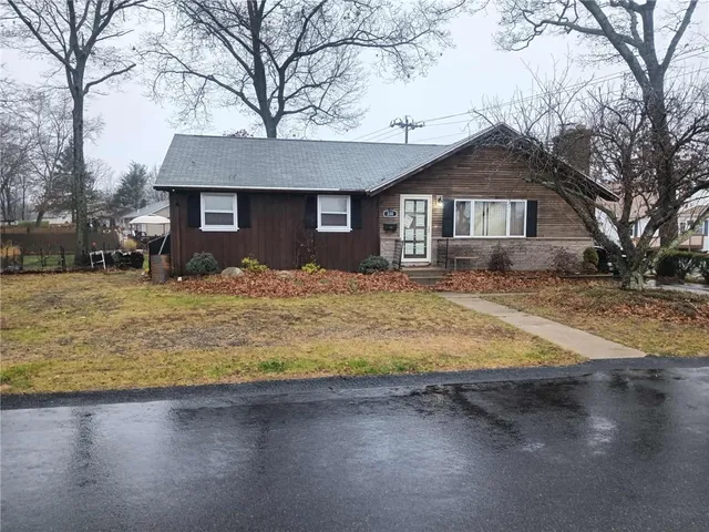 $400,000 | 220 West Street, West Warwick, RI 02893