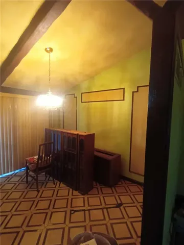 $400,000 | 220 West Street, West Warwick, RI 02893