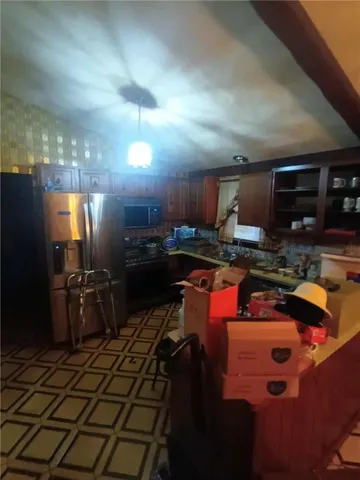 $400,000 | 220 West Street, West Warwick, RI 02893