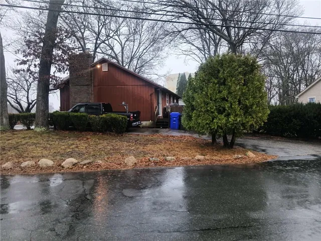 $400,000 | 220 West Street, West Warwick, RI 02893