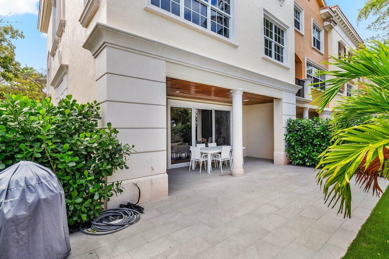5795 Northeast Verde Circle Boca Raton, FL 33487 - Photo 38 of 52 038-5795NortheastVerdeCircle-BocaRaton-F