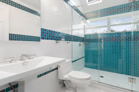 79 Silver Lane, Bridgehampton, NY 11932