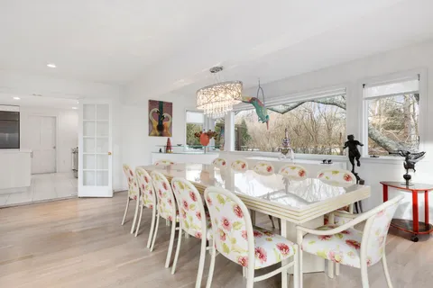 79 Silver Lane, Bridgehampton, NY 11932