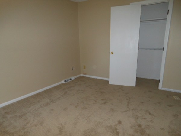 18 Barbara Road Randolph, MA 02368 - Photo 10 of 14 Gallery Image 10