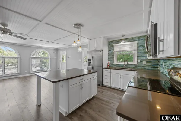 $599,000 | 2820 South Pamlico Avenue, Nags Head, NC 27959