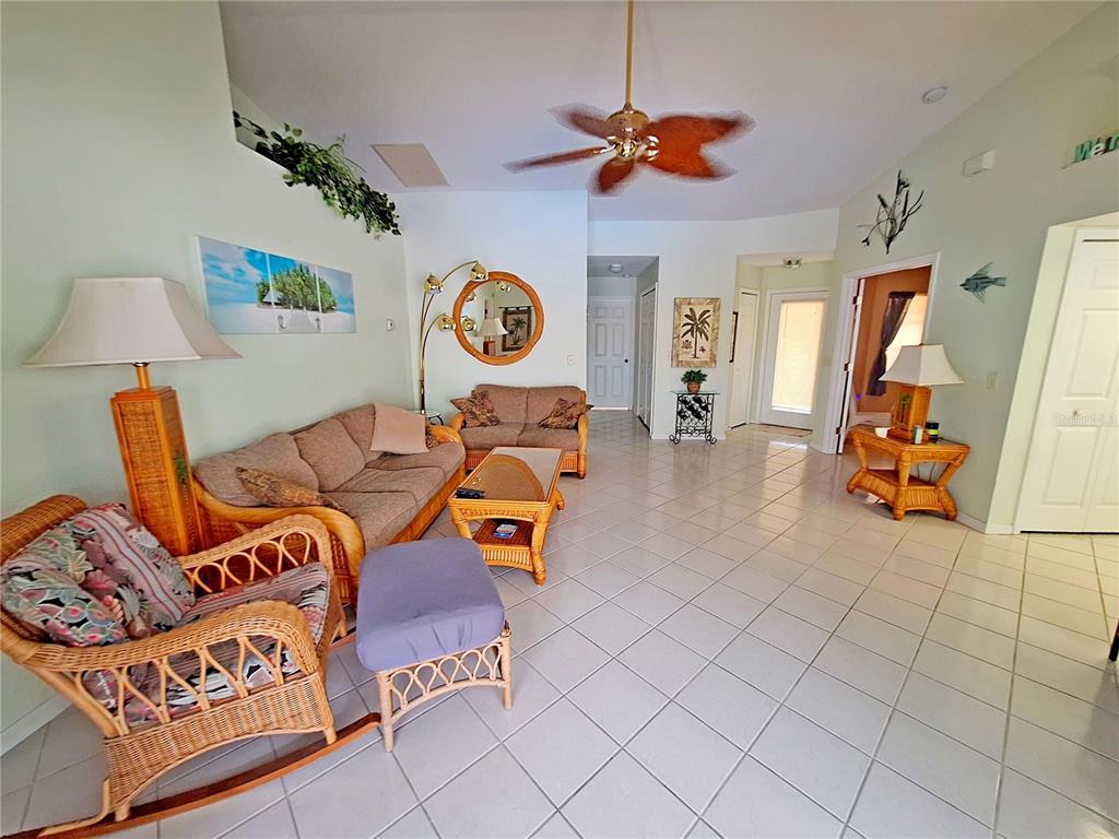117 Siesta Road Rotonda West, FL 33947 - Photo 4 of 22