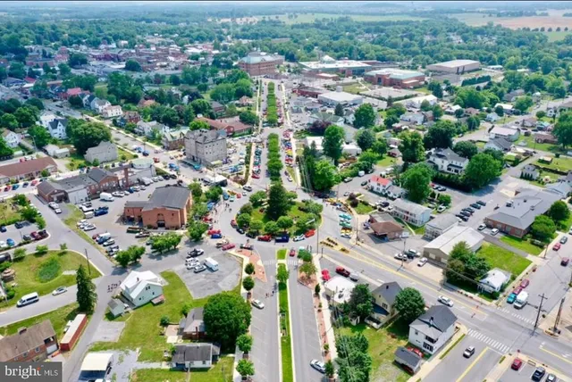 an aerial view of multiple house