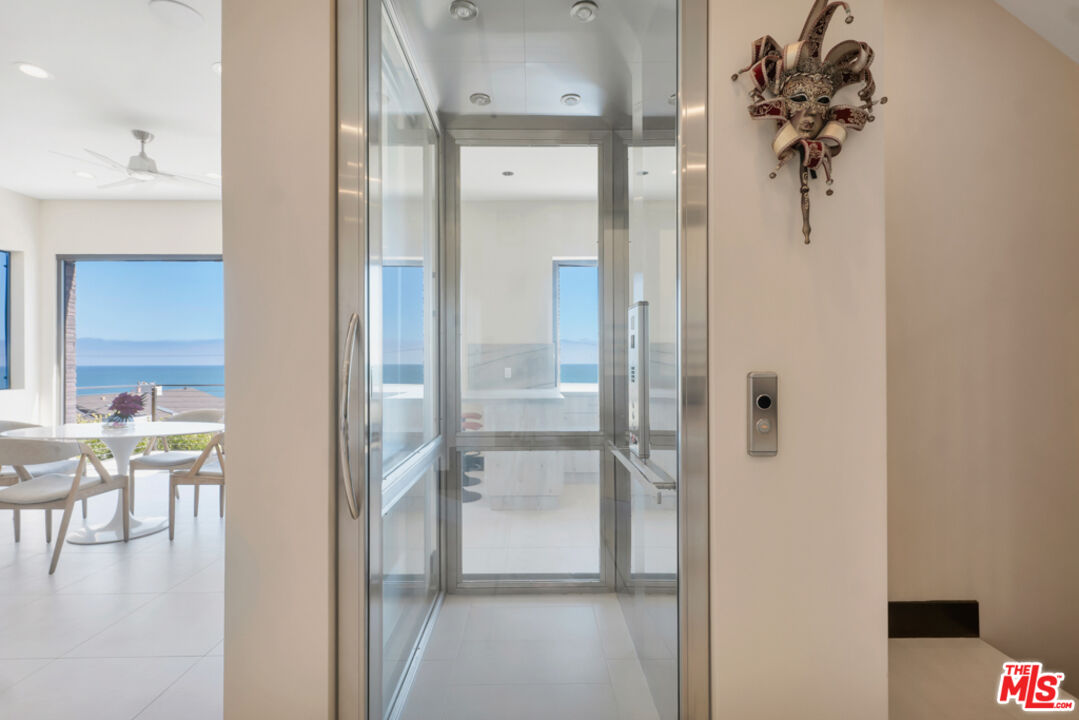 25411 Malibu Road Malibu, CA 90265 - Photo 30 of 55