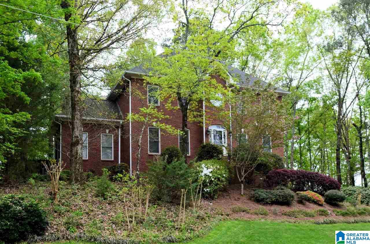 305 Norwick Lane Alabaster, AL 35007 - Photo 2 of 44