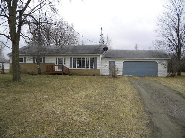 6120 Center Line Road Kingston, MI 48741 - Photo 2 of 17