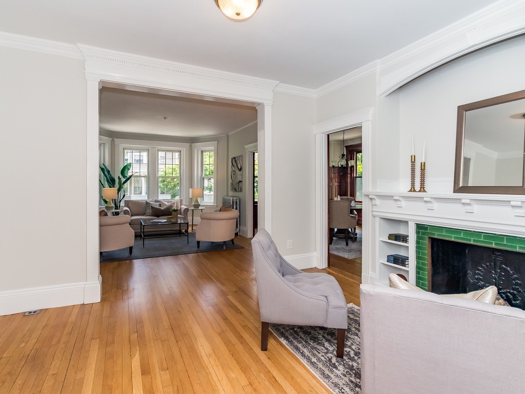 36 Kilsyth Road, Unit 1 Brookline, MA 02445 - Photo 4 of 25