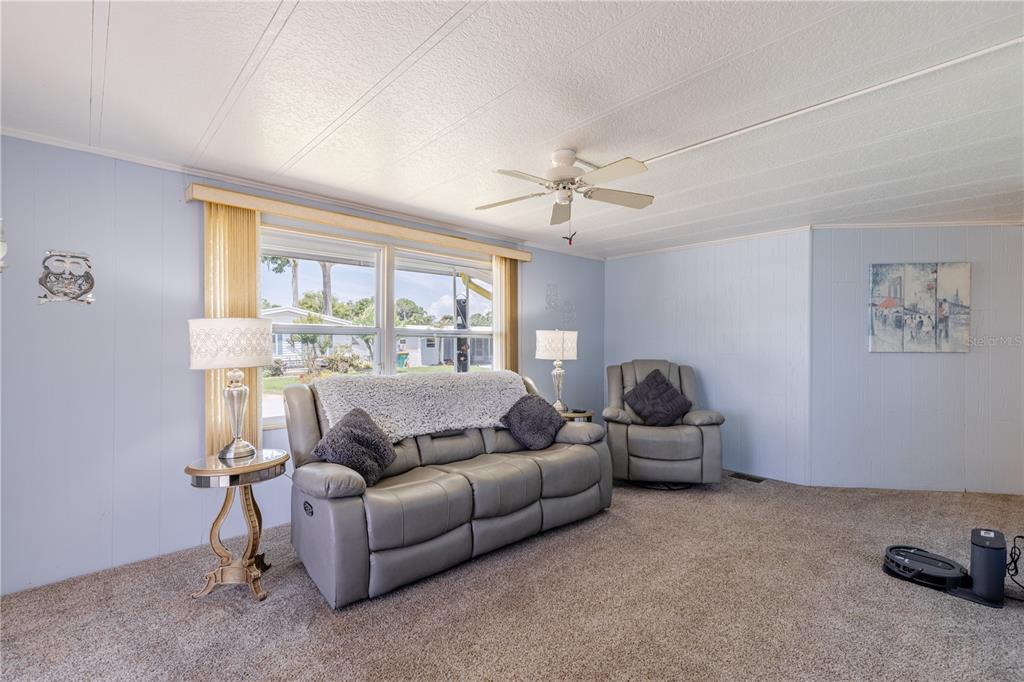 1004 Todd Way Tavares, FL 32778 - Photo 34 of 46