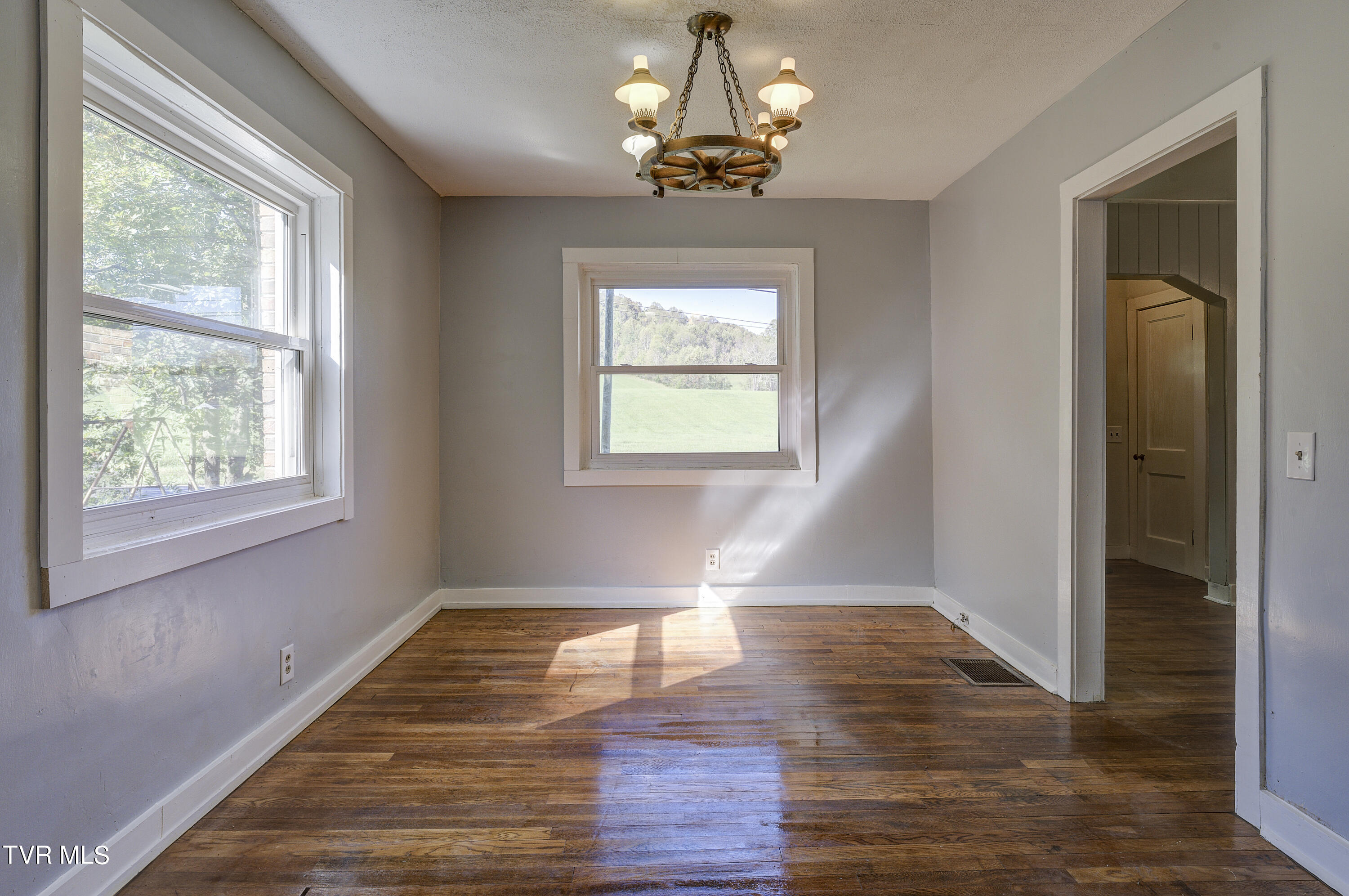 1404 Blue Springs Road Elizabethton, TN 37643 - Photo 18 of 48 BlueSprings-7