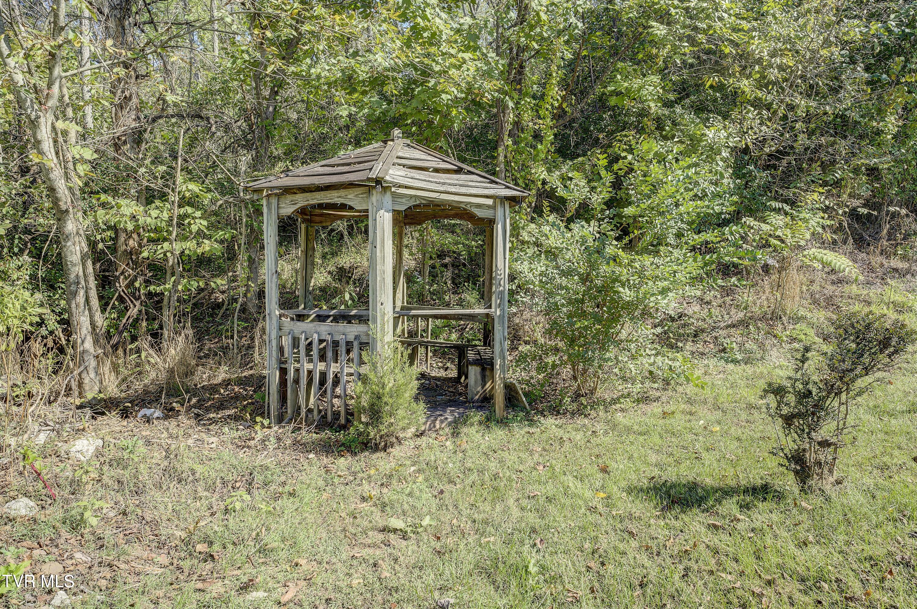 1404 Blue Springs Road Elizabethton, TN 37643 - Photo 44 of 48 BlueSprings-41