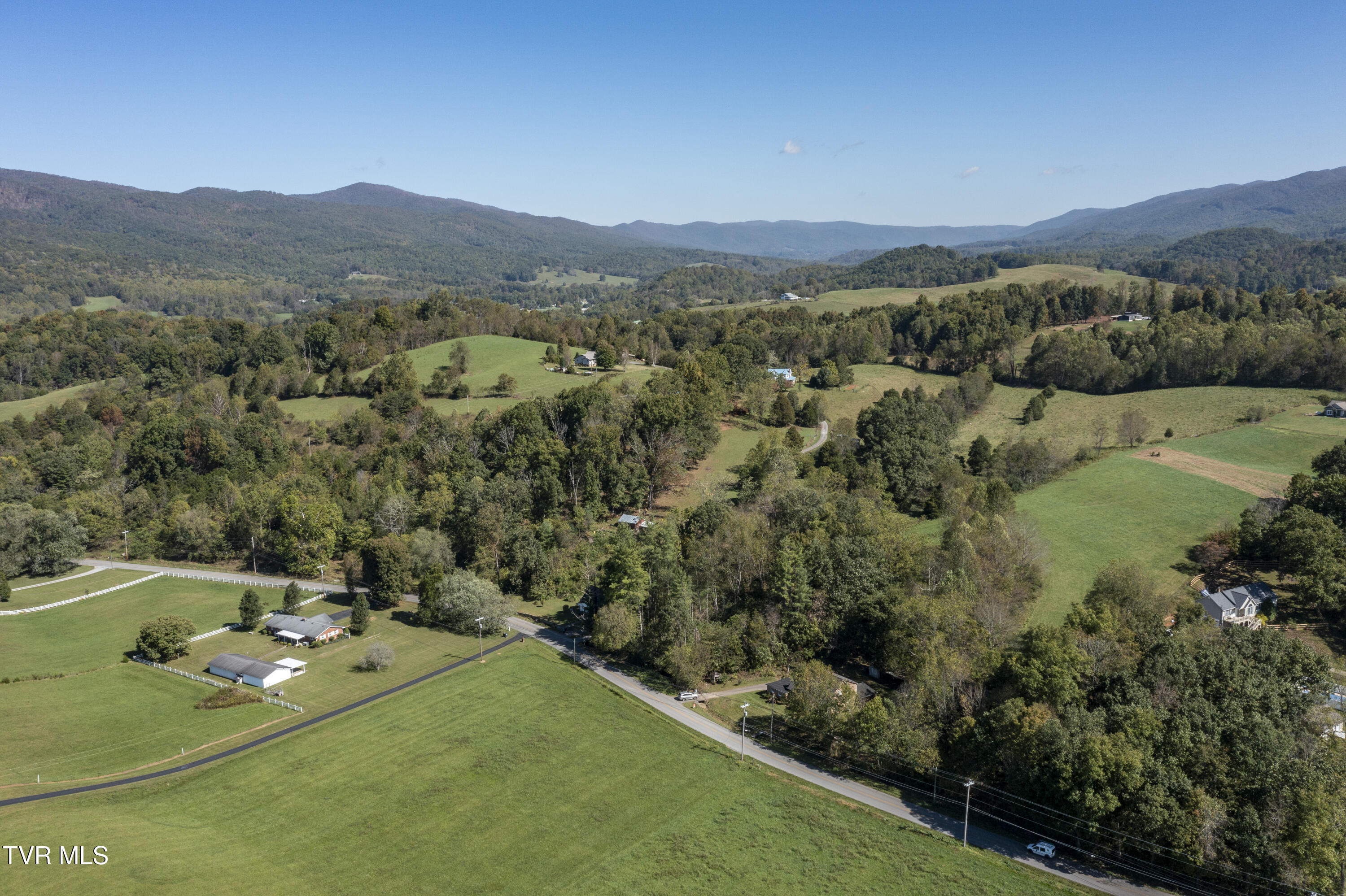 1404 Blue Springs Road Elizabethton, TN 37643 - Photo 48 of 48 Blue-aerials-7