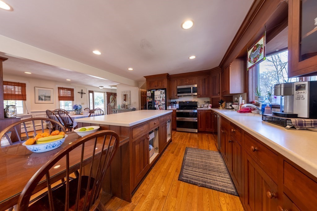 20 Prospect Road Mattapoisett, MA 02739 - Photo 12 of 33 Gallery Image 12