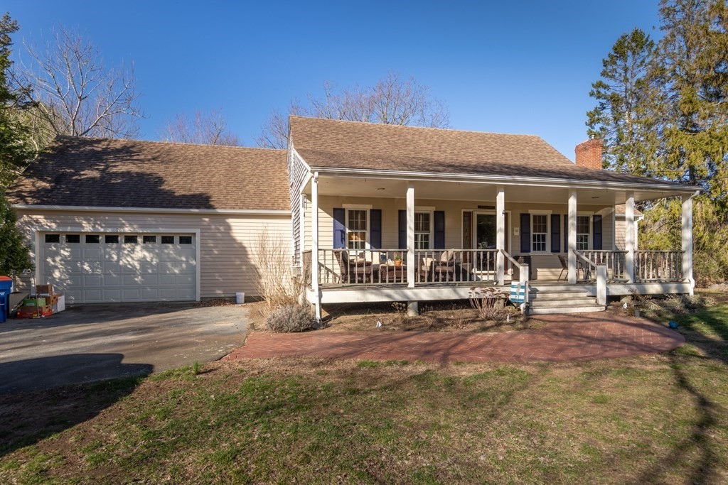 20 Prospect Road Mattapoisett, MA 02739 - Photo 3 of 33 Gallery Image 3
