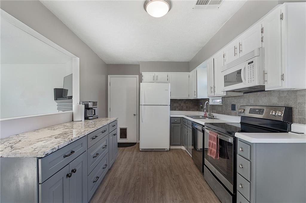 816 Northeast Pollard Street Lee's Summit, MO 64086 - Photo 22 of 50