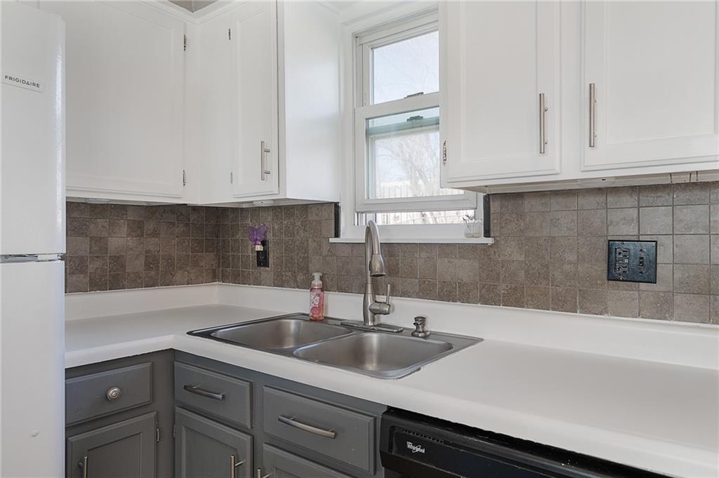 816 Northeast Pollard Street Lee's Summit, MO 64086 - Photo 24 of 50