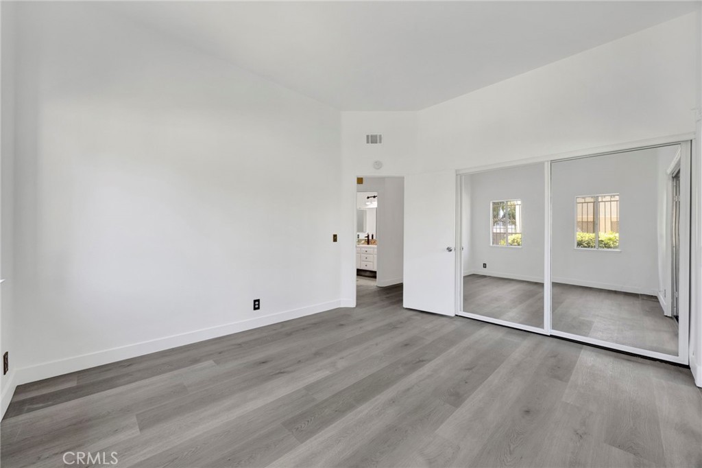 3210 Darby Street, Unit 102 Simi Valley, CA 93063 - Photo 10 of 21