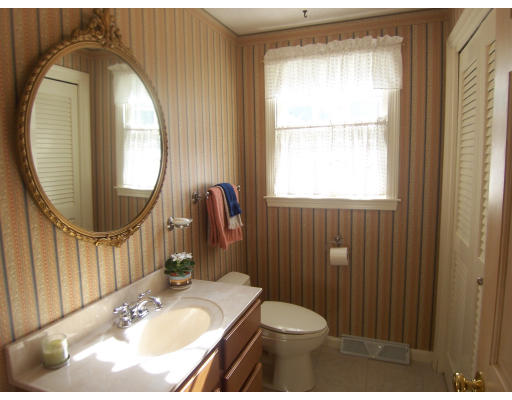 18 Forest Road Foxboro, MA 02035 - Photo 16 of 30 Gallery Image 16