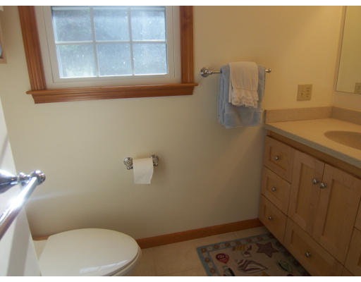 18 Forest Road Foxboro, MA 02035 - Photo 26 of 30 Gallery Image 26