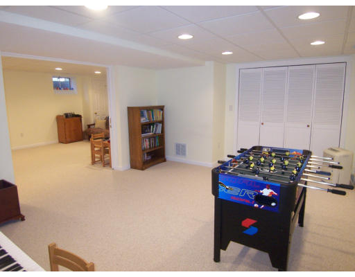 18 Forest Road Foxboro, MA 02035 - Photo 30 of 30 Gallery Image 30