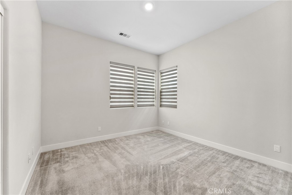 115 Rondo Irvine, CA 92618 - Photo 12 of 28 a view of room and window
