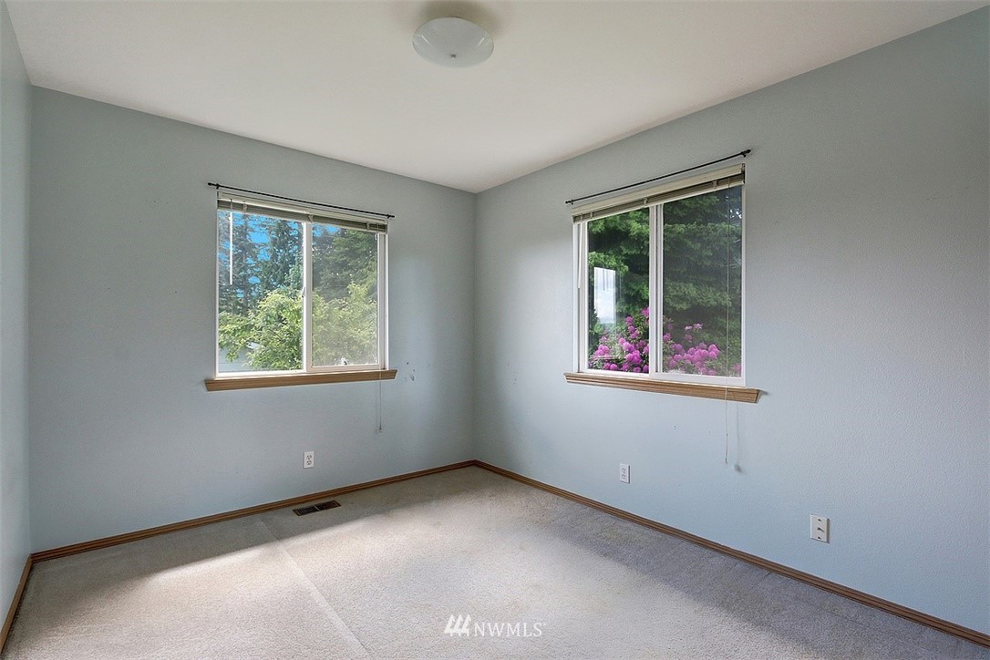 12231 Northeast 169th Street Bothell, WA 98011 - Photo 17 of 28 Gallery Image 17
