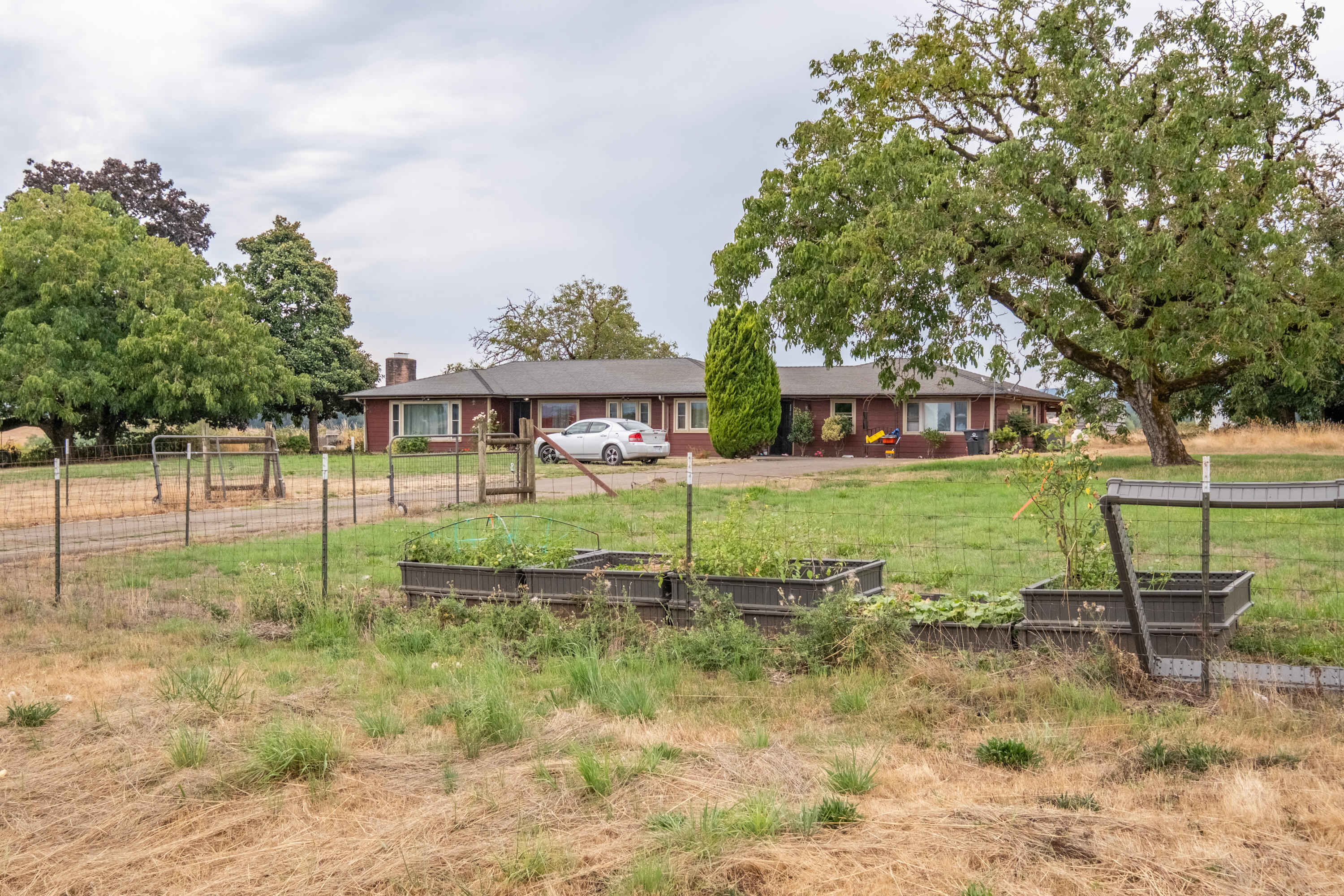 595 North Fir Villa Road Dallas, OR 97338 - Photo 35 of 37 MIT-77