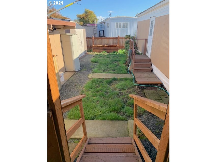 2150 Laura Street, Unit 44 Springfield, OR 97477 - Photo 34 of 36