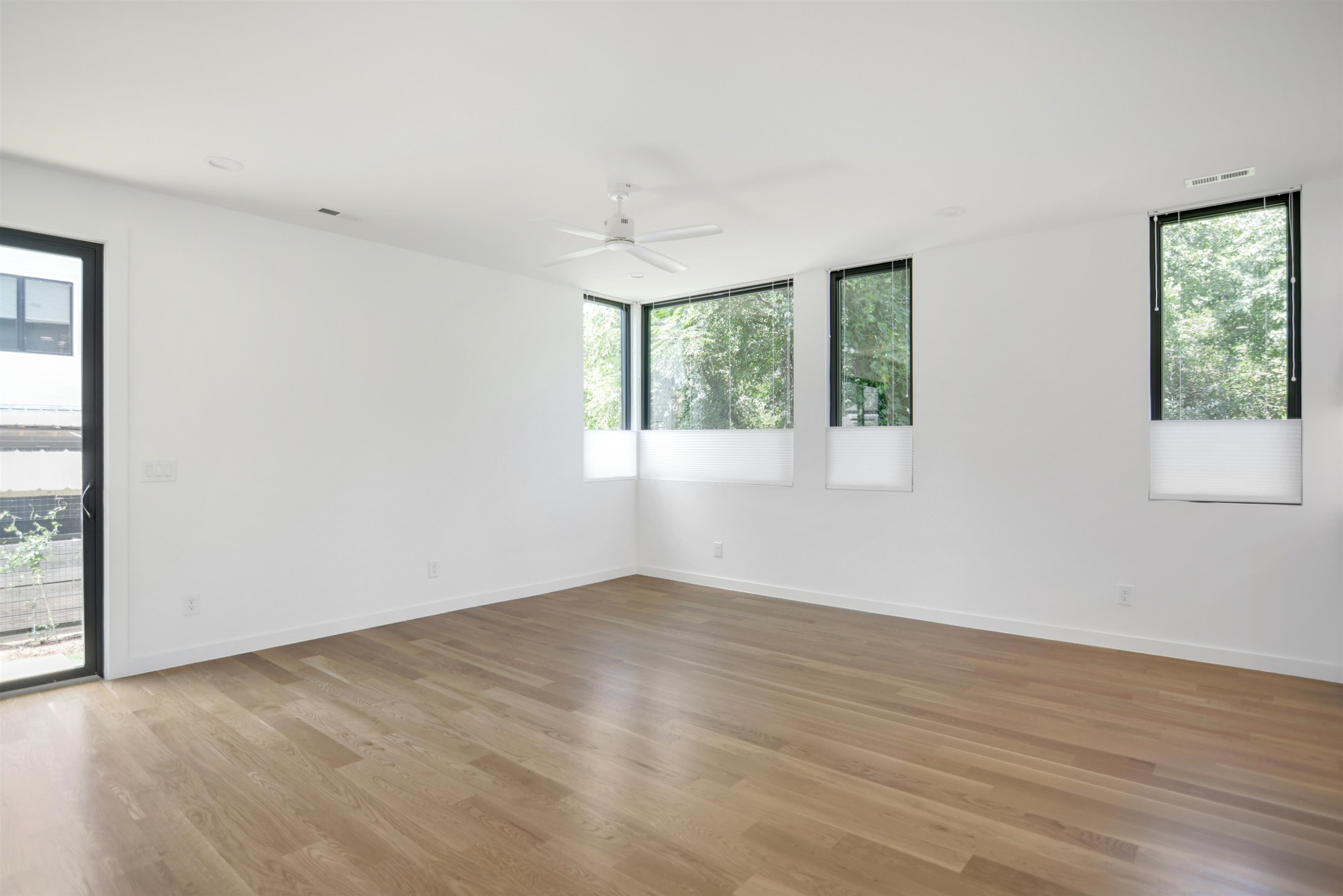 1205 East Lane Street Raleigh, NC 27601 - Photo 6 of 30 Photo 6
