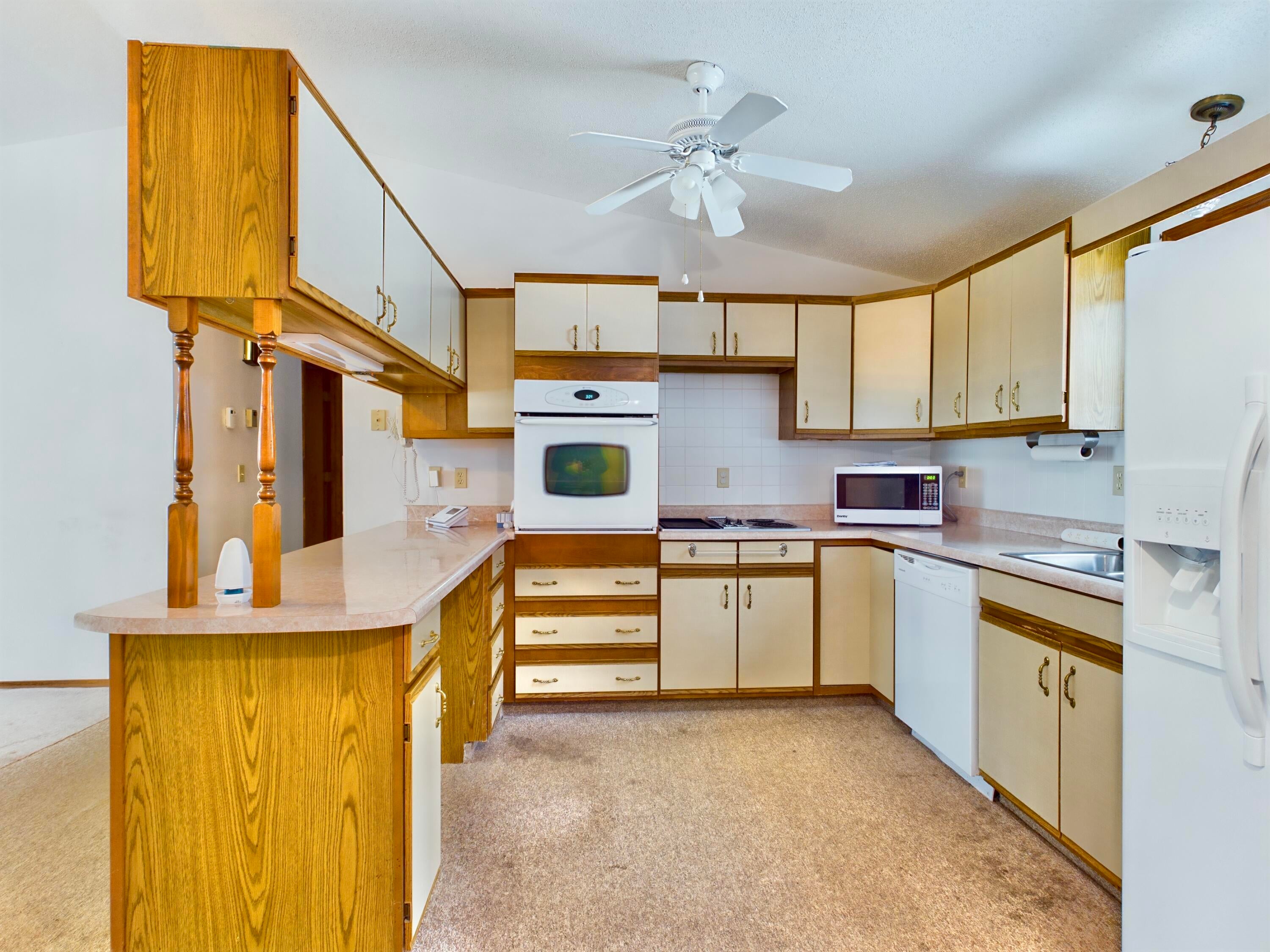 64 South Roberts Road Grayling, MI 49738 - Photo 3 of 14 Gallery Image 3